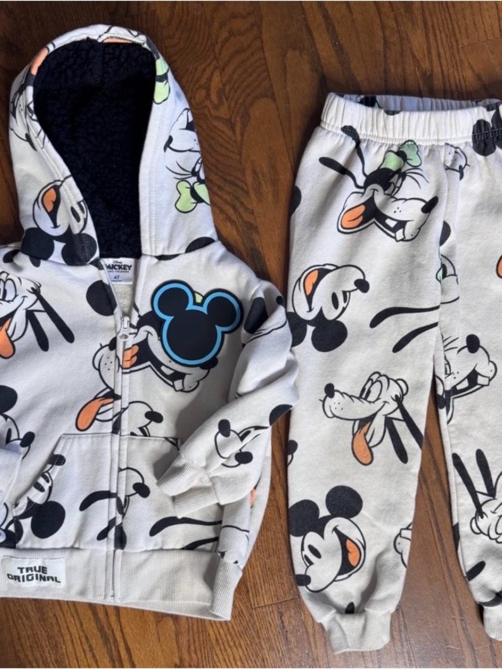 4T Disney Mickey Mouse & friends Goofy matching Joggers Set , true original